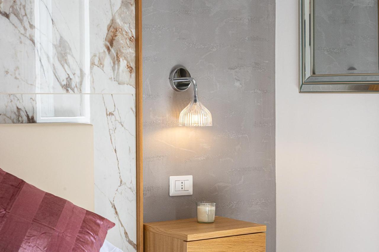 Отель Kosmo Rome Luxury Экстерьер фото