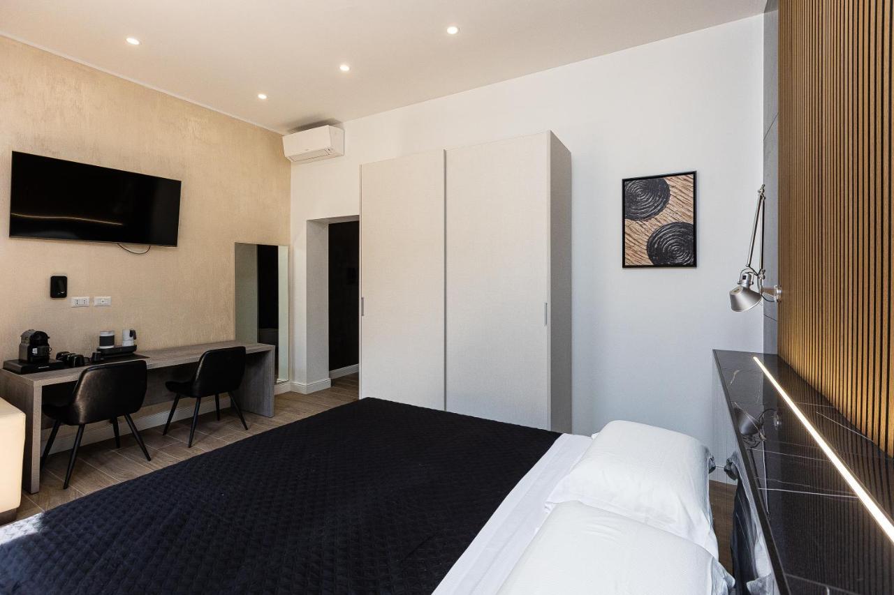 Отель Kosmo Rome Luxury Экстерьер фото