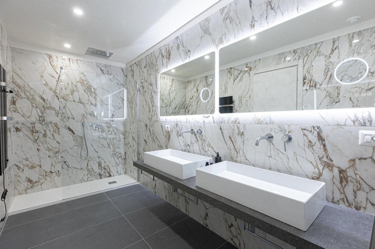 Отель Kosmo Rome Luxury Экстерьер фото
